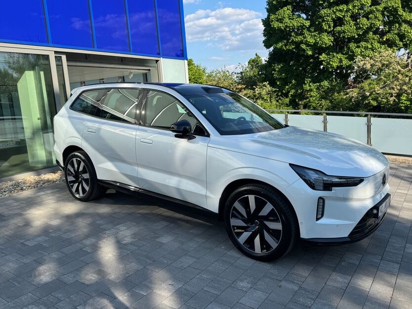 Volvo EX90 4.000 km 93.000 € Kaiserslautern 67657