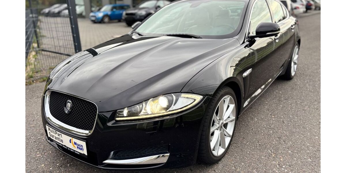 Jaguar XF 188.000 km 9.900 &euro; Troisdorf (10 km Köln-Bonn Airport) 53842