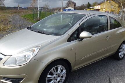 Opel Corsa 48.000 km 4.600 &euro; müschenbach 57629