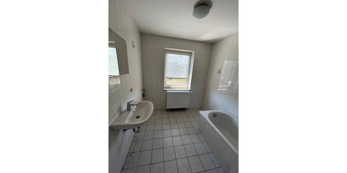 Etagenwohnung Chemnitz Sonnenberg - 2 Zimmer, 66 m&sup2;, 65.000&euro; | Angebot:26797587