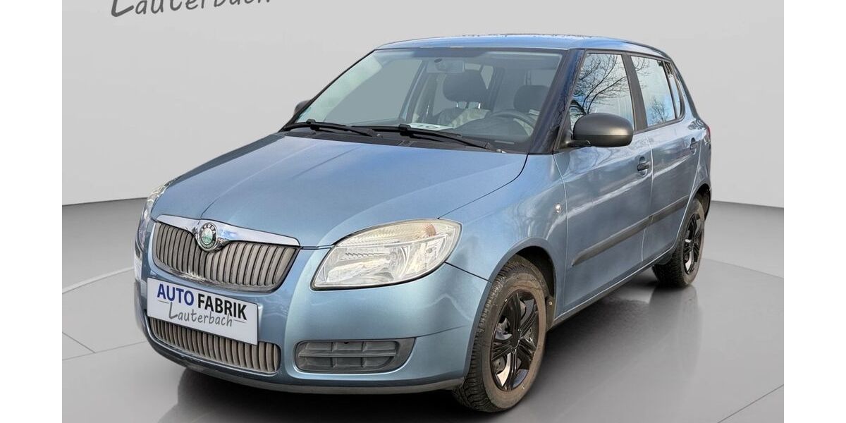 Skoda Fabia 55.100 km 3.999 &euro; Lauterbach 36341