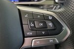 VW T-Roc R-Line 2025 LED-Matrix IQ Kamera VIC DSG 28.600 km 27.900 &euro; Garrel 49681