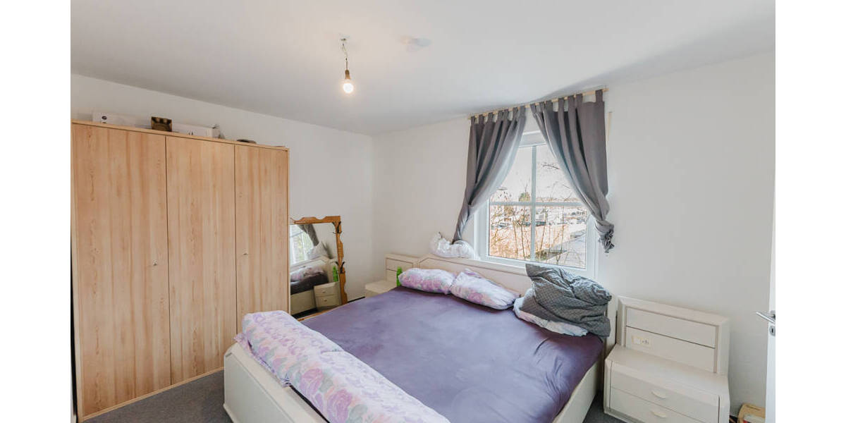 Einfamilienhaus Uelsen - 7 Zimmer, 166 m&sup2;, 349.900&euro; | Angebot:25996499