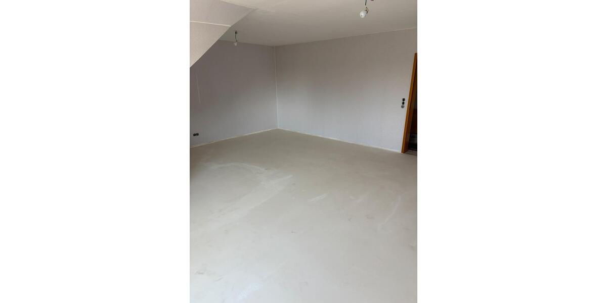 Dachgeschoßwohnung Eystrup - 3 Zimmer, 100 m&sup2;, 900&euro; | Angebot:25373730