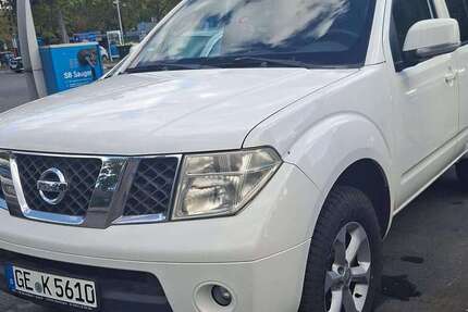 Nissan Pathfinder 337.000 km 5.850 &euro; Gelsenkirchen, Stadt 45888