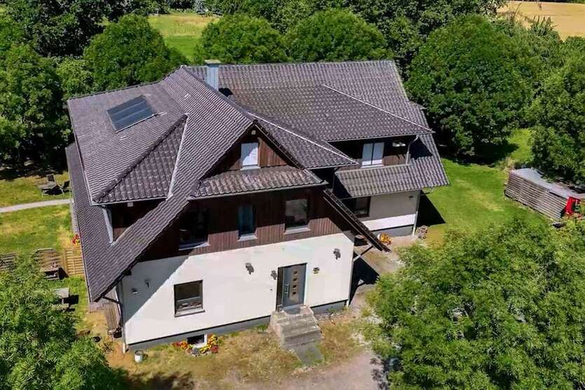Haus zum Kaufen in Selm 799.000 € 381.1 m²