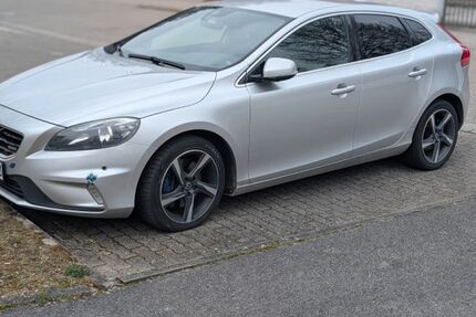 Volvo V40 179.000 km 6.800 &euro; Röttenbach 91187