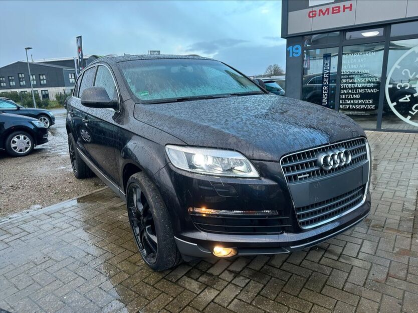 Audi Q7 226.918 km 5.950 € Garrel 49681