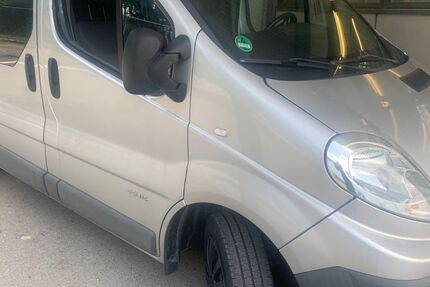 Renault Trafic 213.000 km 7.100 &euro; Ertingen 88525