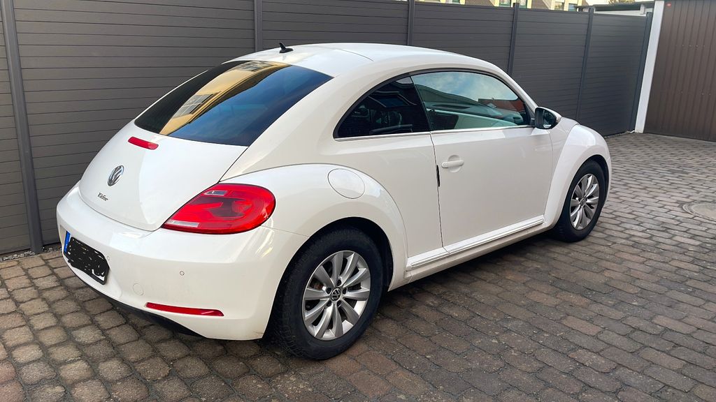 VW Beetle 78.085 km 8.995 &euro; Aschersleben 06449