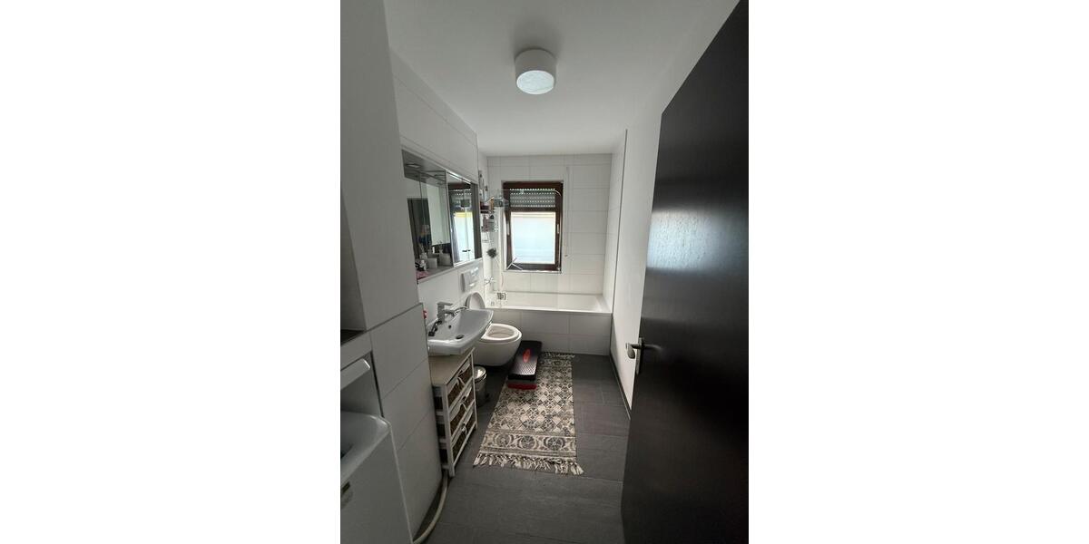 Erdgeschoßwohnung Düsseldorf Stadtbezirk 5 - 2 Zimmer, 55 m&sup2;, 1.600&euro; | Angebot:26656191