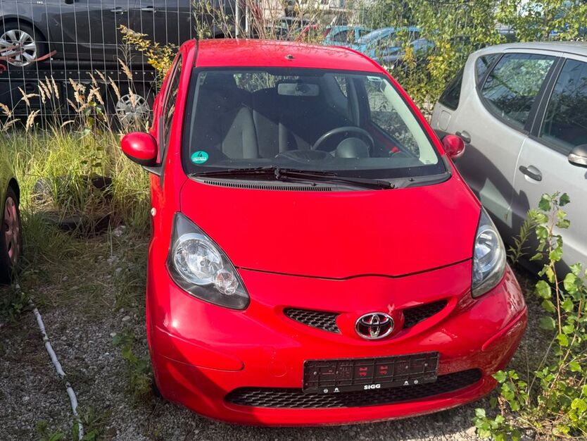 Toyota Aygo (X) 200.000 km 790 € Augsburg 86167