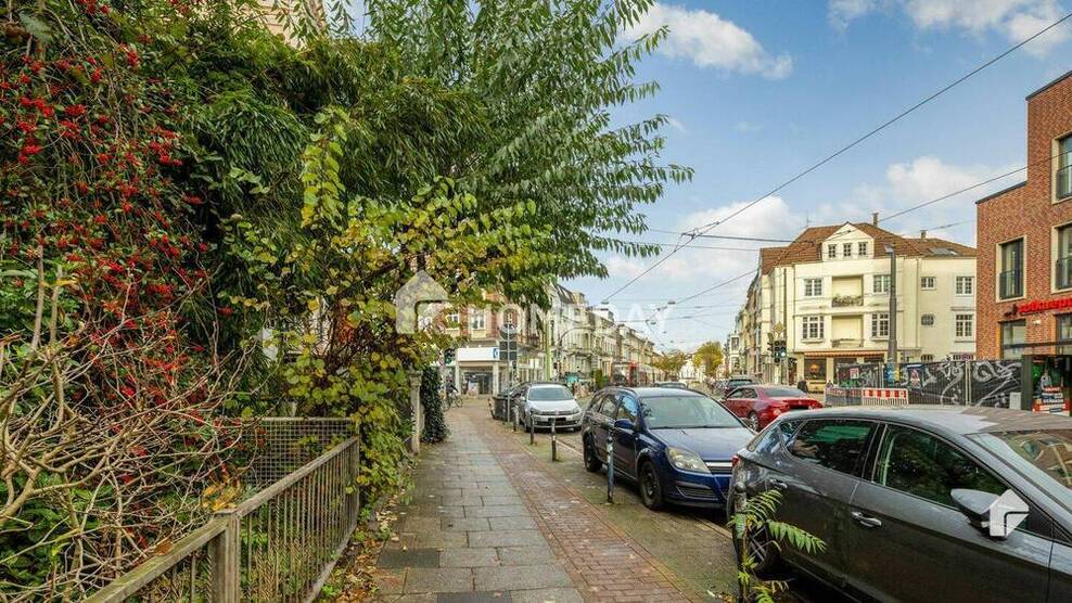Maisonette-Wohnung mit charmantem Wintergarten im Viertel