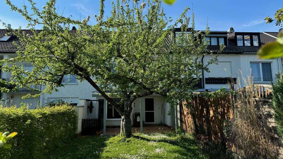 Haus zum Kaufen in Augsburg 485.000 € 100 m²