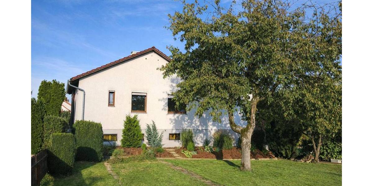 Einfamilienhaus Geiselhöring-Pönning Pönning - 7 Zimmer, 140 m&sup2;, 1.280&euro; | Angebot:26796459
