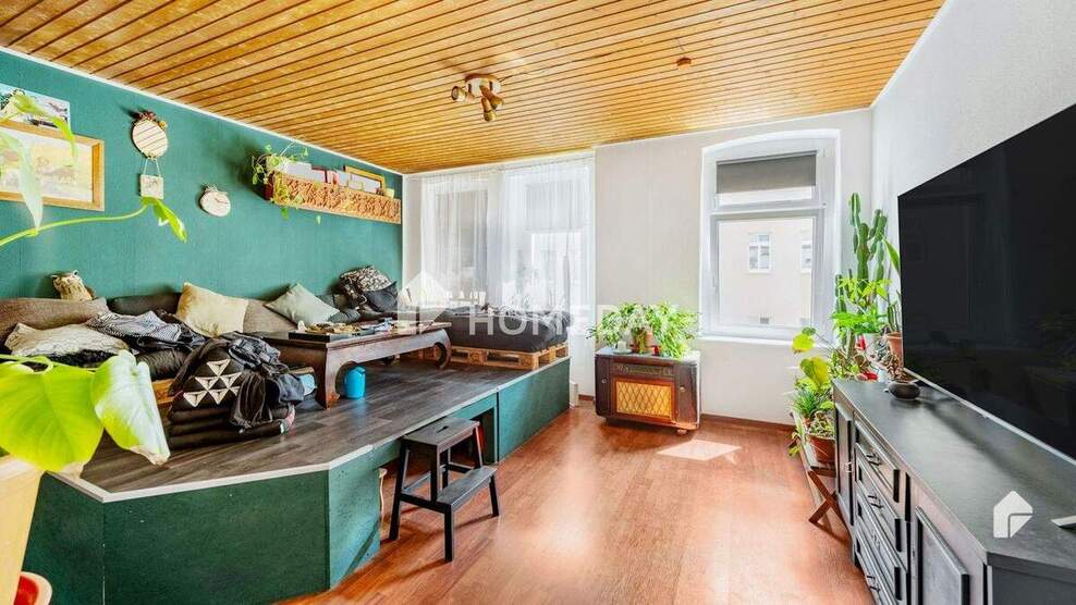 Charmante Altbauwohnung mit Loggia und Garten - Wohnen auf 99 m² im gepflegten Mehrfamilienhaus 4 zimmer