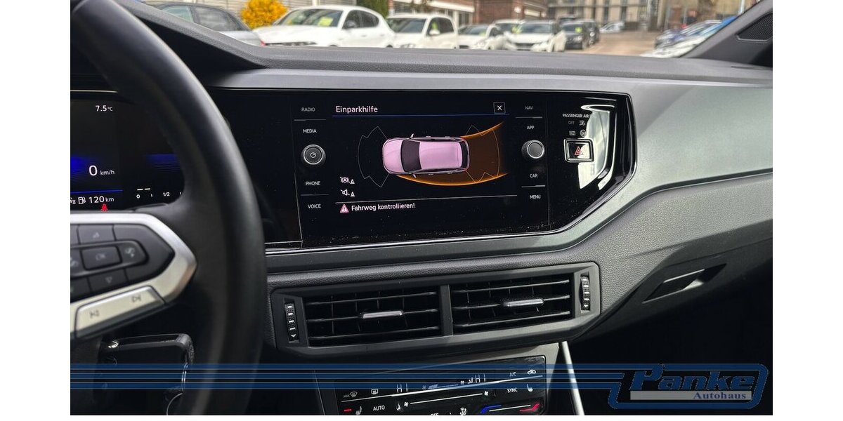 VW Polo R-Line 1.0 TSI DSG*ACC*LED*SHZ*PDC*Cockpit* 21.081 km 19.990 &euro; Berlin 13187