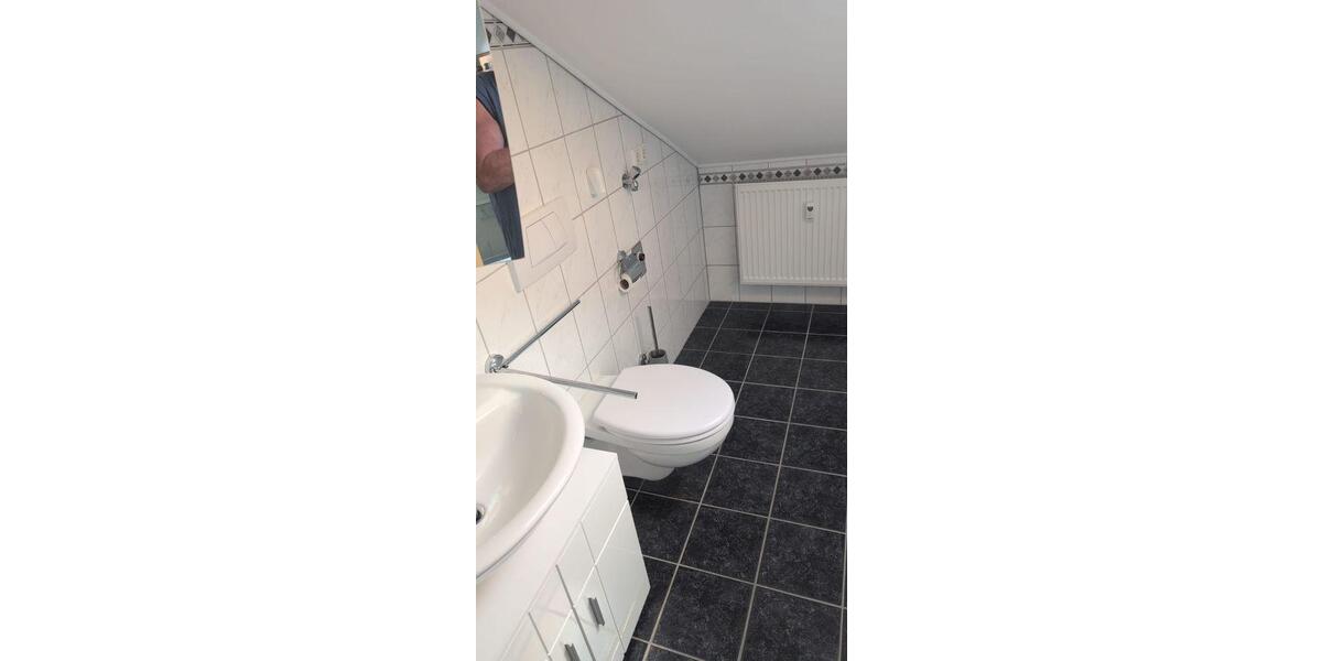 Dachgeschoßwohnung Kirchberg im Wald - 2 Zimmer, 55 m&sup2;, 350&euro; | Angebot:26413789