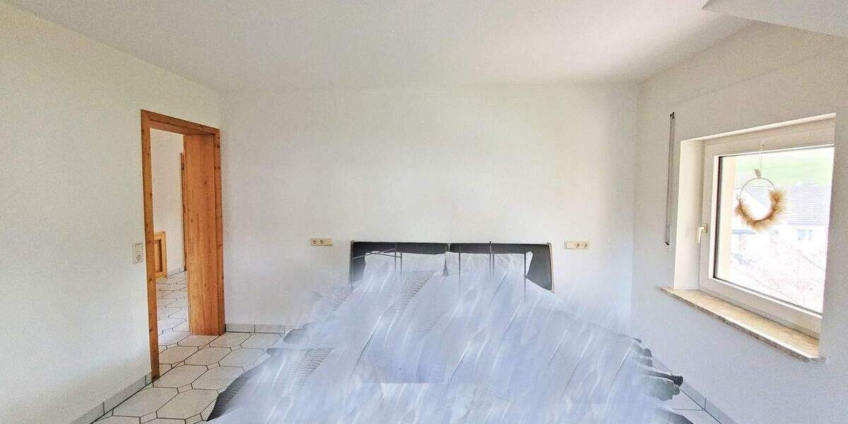 Etagenwohnung Neuenstein Mühlbach - 3 Zimmer, 93 m&sup2;, 600&euro; | Angebot:26410949