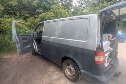 VW T5 Transporter 328.281 km 7.499 &euro; Bruckberg 84079