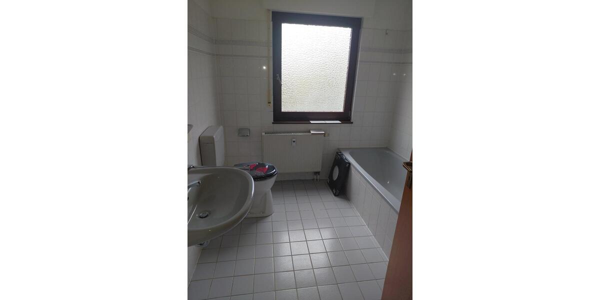 Etagenwohnung Frankenberg (Eder) - 3 Zimmer, 85 m&sup2;, 621&euro; | Angebot:26338107
