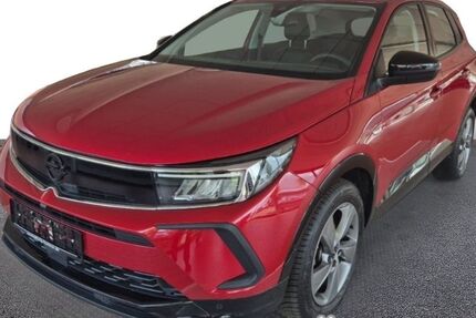 Opel Grandland (X) 33.914 km 19.990 € Kellinghusen 25548