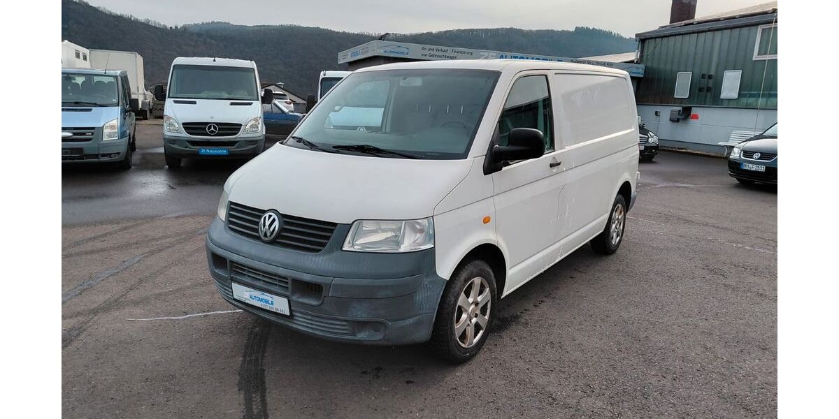 VW T5 Transporter 282.000 km 5.250 &euro; KRÖV 54536