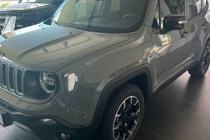 Jeep Renegade 2.500 km 36.990 &euro; Rastatt 76437