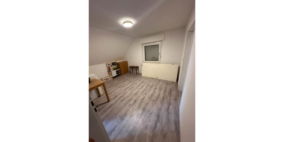 Einfamilienhaus Papenburg - 8 Zimmer, 160 m&sup2;, 1.500&euro; | Angebot:26385950