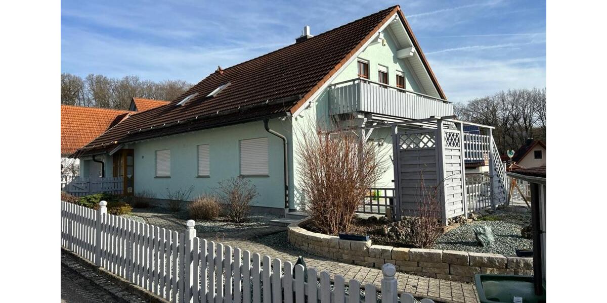 Einfamilienhaus Treuchtlingen - 7 Zimmer, 159 m&sup2;, 475.000&euro; | Angebot:25220823