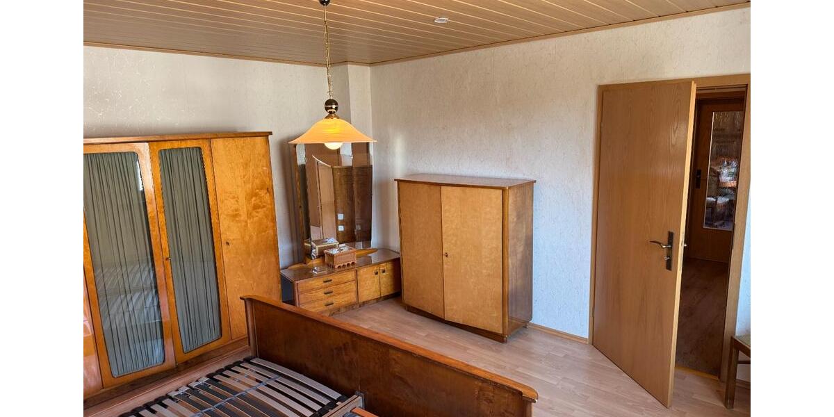Einfamilienhaus Kirchhain - 6 Zimmer, 142 m&sup2;, 269.000&euro; | Angebot:26129846