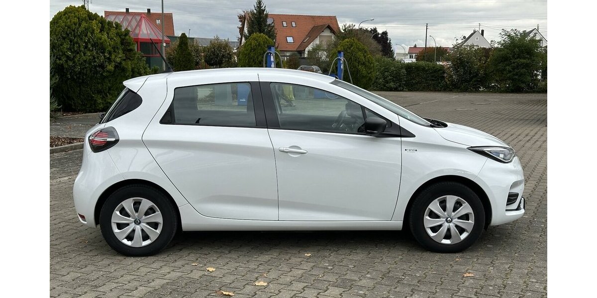 Renault ZOE Life R110 / SitzH / LenkradH / RückfahrK 50.300 km 14.890 &euro; Donauwörth 86609
