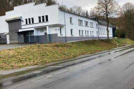 Gewerbeobjekt Siegen-Eiserfeld Eiserfeld - 2.700&euro; | Angebot:25724189