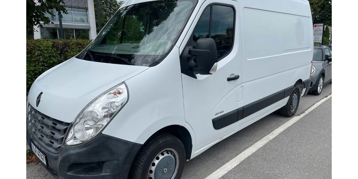 Renault Master 152.000 km 8.900 € Grünwald 82031