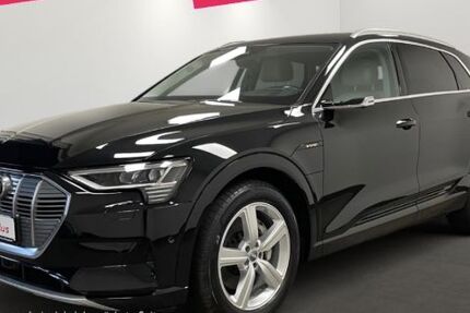 Audi e-tron 90.504 km 29.480 &euro; Düsseldorf 40233