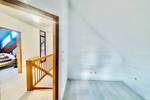 AS ImmobilieN: 3 br 2.5 bath detached house, garage, fitted kitchen, yard, fireplace, patio, office