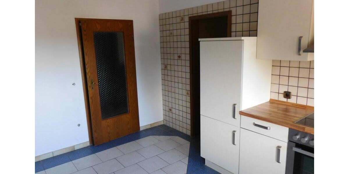 Dachgeschoßwohnung Wagenfeld - 6 Zimmer, 180 m&sup2;, 1.050&euro; | Angebot:24612960