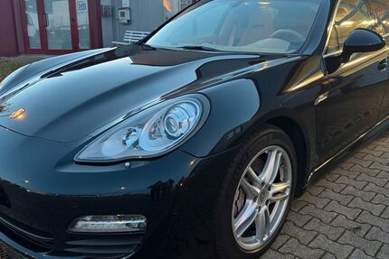 Porsche Panamera 47.000 km 36.900 &euro; Bielefeld 33719