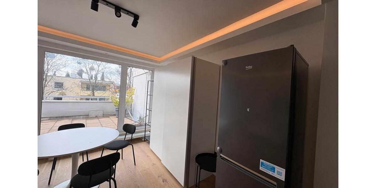 Dachgeschoßwohnung München Pasing-Obermenzing - 1 Zimmer, 41 m&sup2;, 1.700&euro; | Angebot:24964756