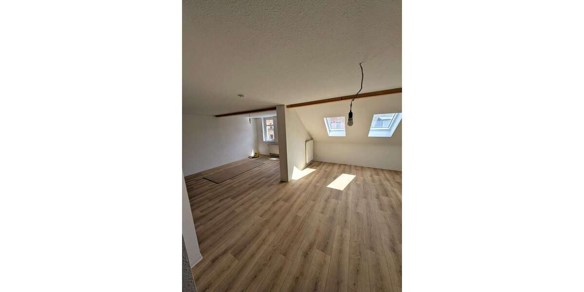 Etagenwohnung Chemnitz Bernsdorf - 11 Zimmer, 130 m&sup2;, 149.000&euro; | Angebot:27116258
