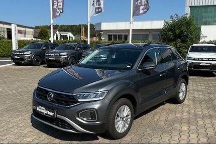 VW T-Roc 21.780 km 22.850 € Dillingen 89407