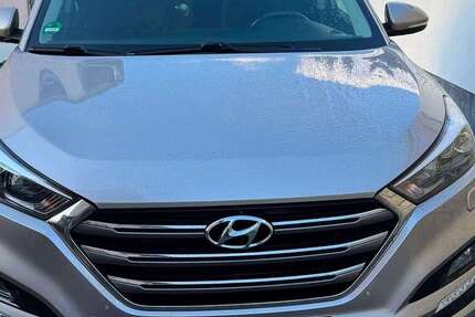 Hyundai TUCSON 74.100 km 18.300 € Freinsheim 67251
