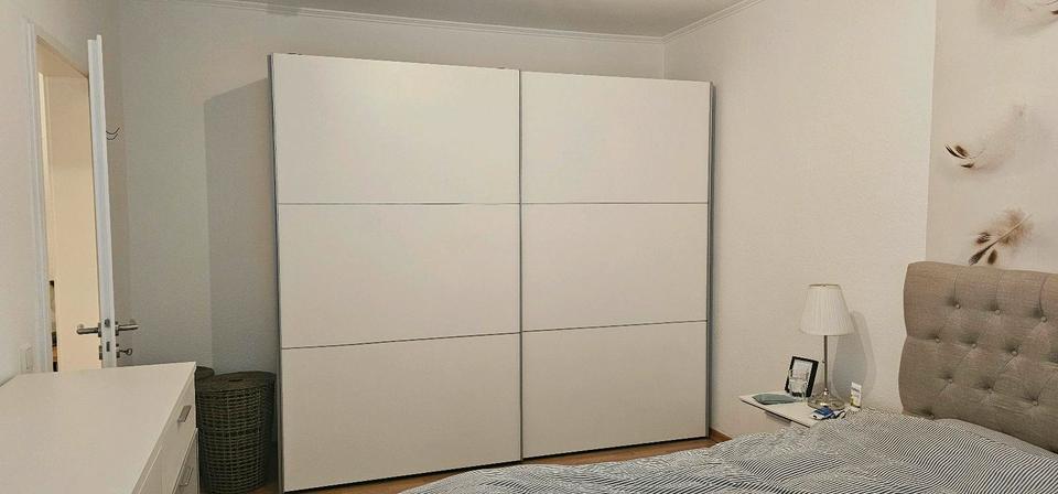 Erdgeschoßwohnung Hamburg Wandsbek - 2 Zimmer, 71 m&sup2;, 1.390&euro; | Angebot:26535829