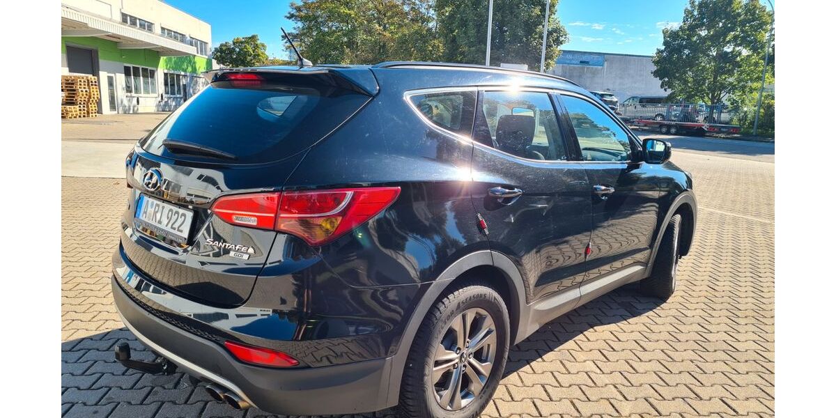 Hyundai SANTA FE 145.000 km 11.300 &euro; Augsburg 86154