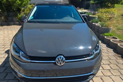 VW Golf 136.386 km 14.500 &euro; Kipfenberg 85110