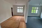 Etagenwohnung Beckum - 5 Zimmer, 140 m&sup2;, 1.000&euro; | Angebot:26597119