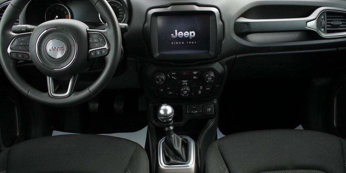 Jeep Renegade Limited 1.0 T3 SHZ * ACC * PDC * LED 108.921 km 11.950 &euro; Badem 54657