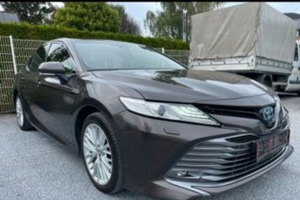 Toyota Camry 179.000 km 22.400 &euro; Potsdam 14480