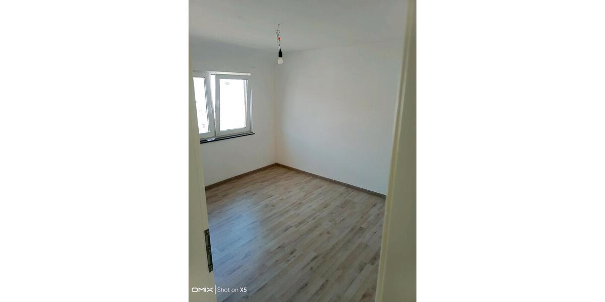 Dachgeschoßwohnung Albstadt Gemarkung Onstmettingen - 3 Zimmer, 57 m&sup2;, 560&euro; | Angebot:26254434