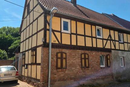 Haus Südharz - 8 Zimmer, 139 m&sup2;, 130.000&euro; | Angebot:27021223